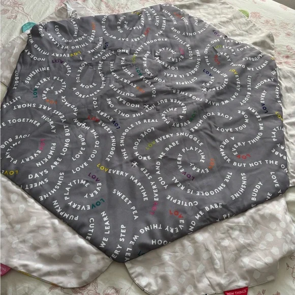 LOVEVERY Colorful Baby Play Mat - Picture 2 of 8